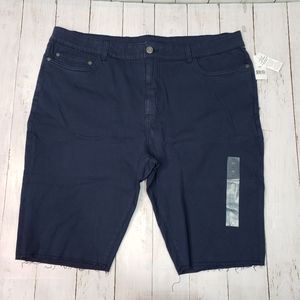 New! Dip Brand Navy Blue Raw Hem Shorts Size 40.